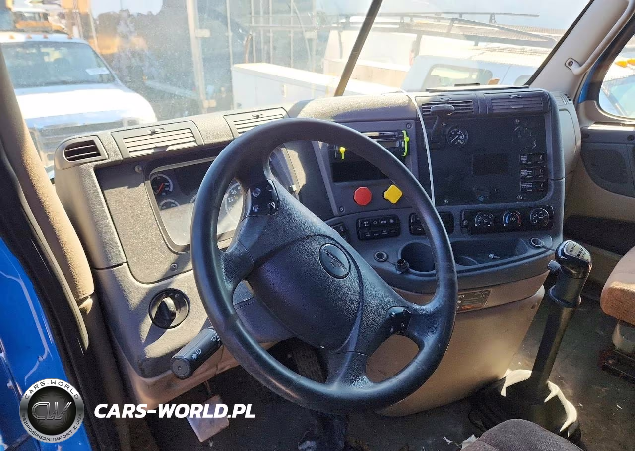 2015 Freightliner Cascadia Semi Truck VIN:3AKJGLD58FSGD9995 - 8