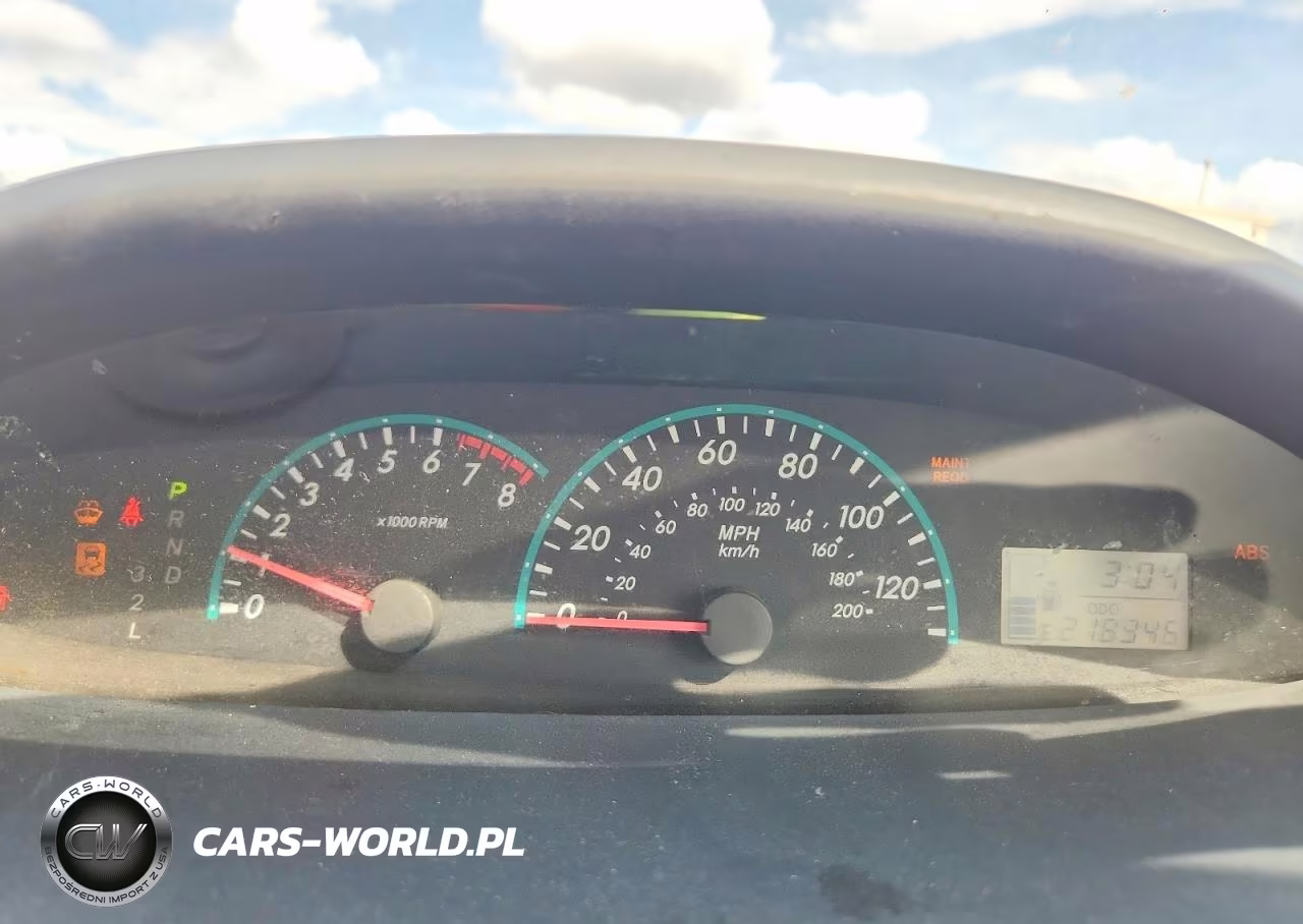 2010 Toyota Yaris Base VIN:JTDBT4K3XA1364971 - 9