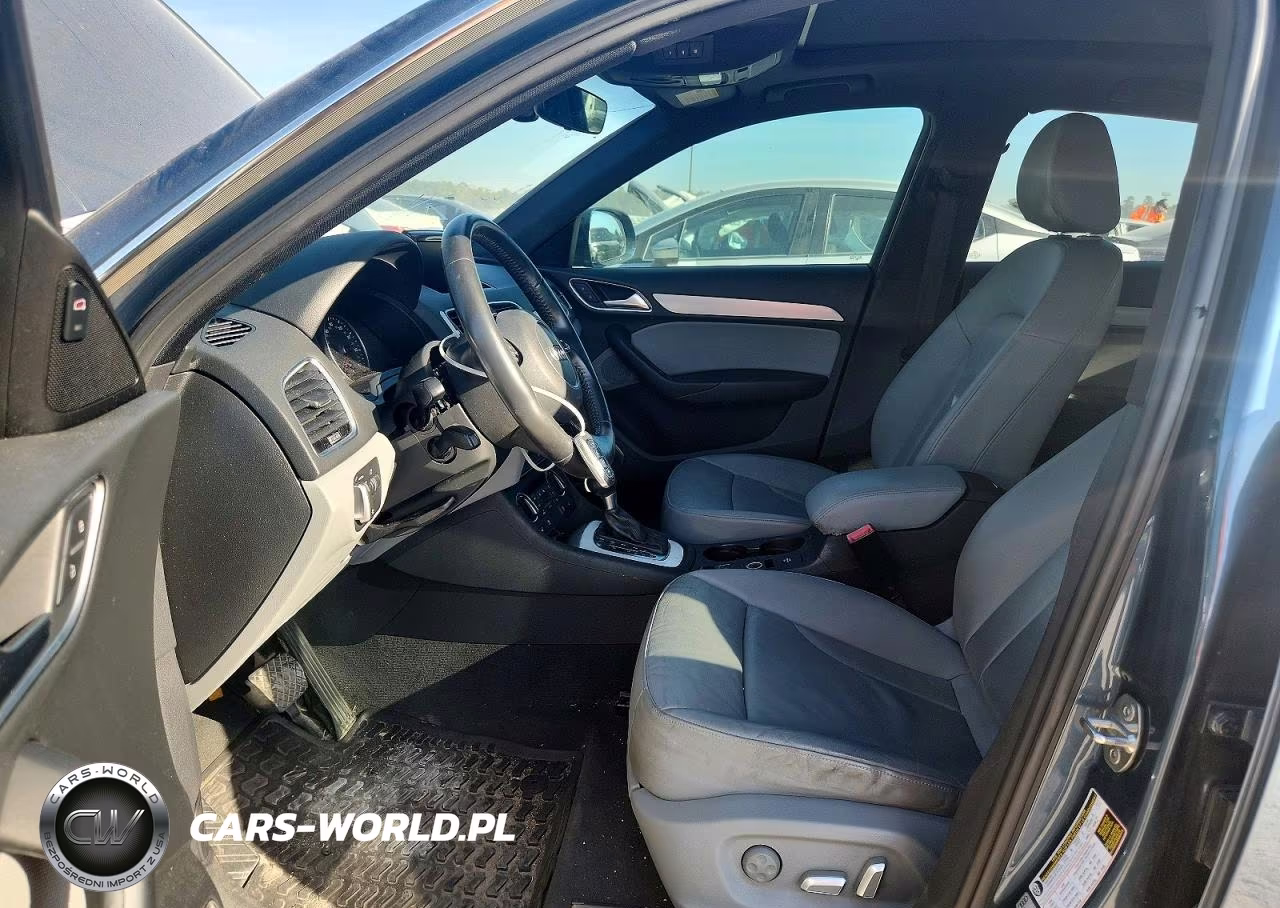 2018 Audi Q3 Premium Plus VIN:WA1JCCFS9JR020342 - 7