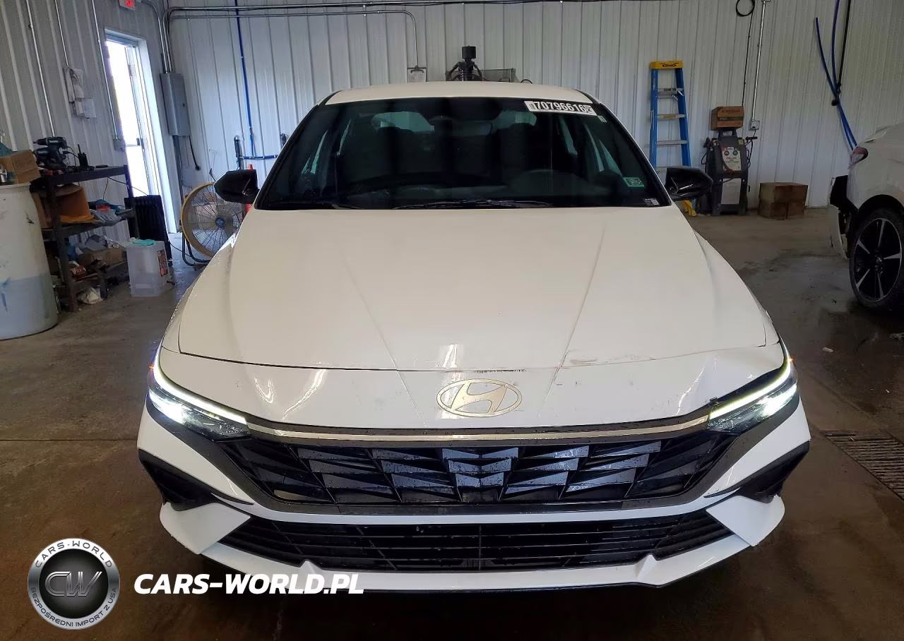 2026 Hyundai Elantra Sel Sport VIN:KMHLM4DG1TU239694 - 5