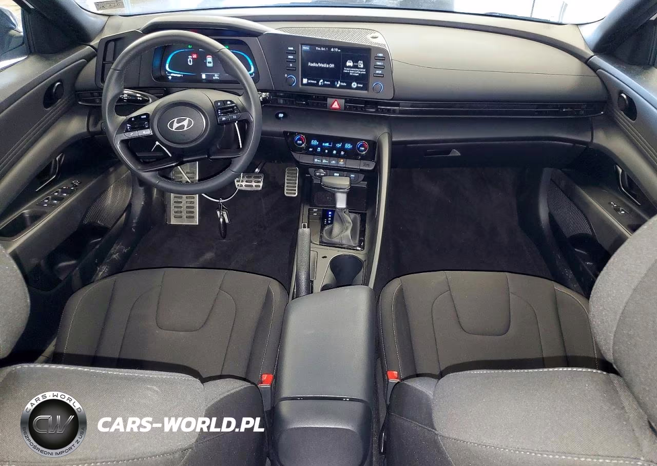 2026 Hyundai Elantra Sel Sport VIN:KMHLM4DG1TU239694 - 8