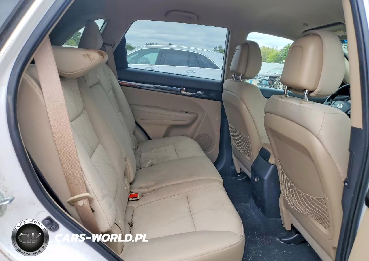 2011 Kia Sorento Lx VIN:5XYKT3A15BG005135 - 11