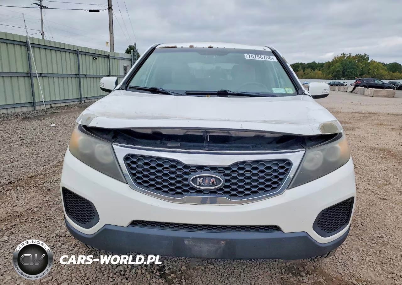 2011 Kia Sorento Lx VIN:5XYKT3A15BG005135 - 5