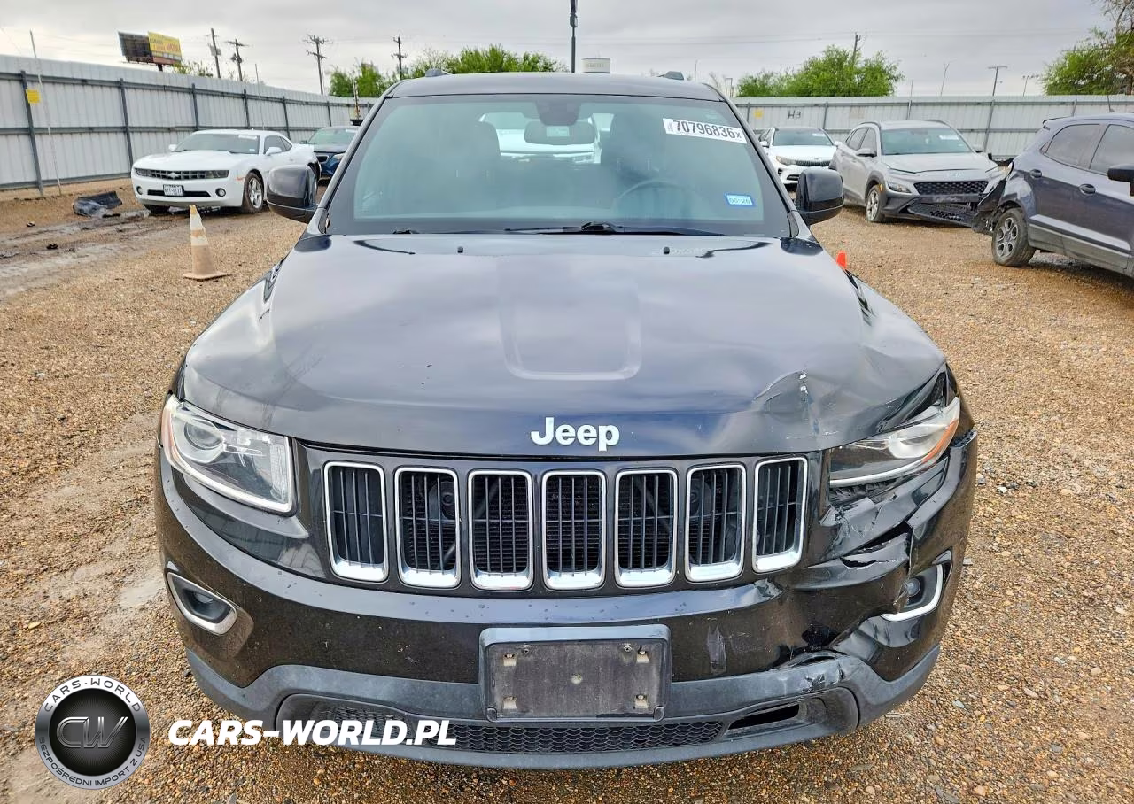 2015 Jeep Grand Cherokee Laredo VIN:1C4RJEAG5FC613980 - 5