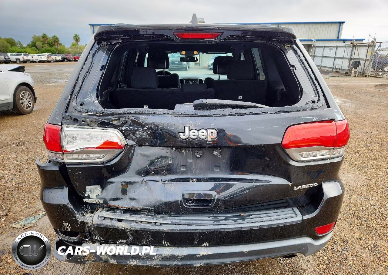 2015 Jeep Grand Cherokee Laredo VIN:1C4RJEAG5FC613980 - 6