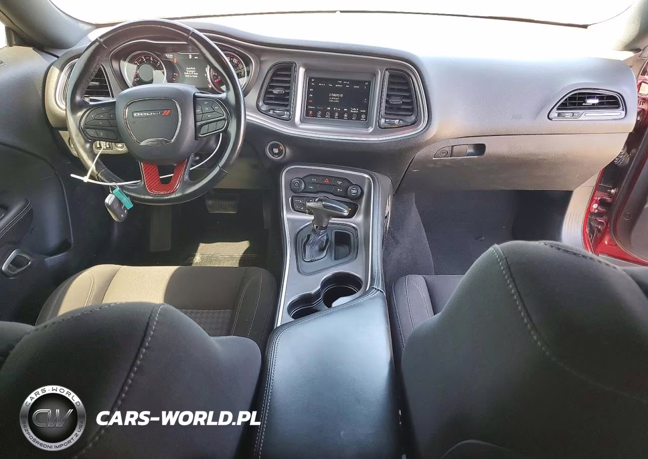 2019 Dodge Challenger VIN:2C3CDZGG5KH759920 - 8