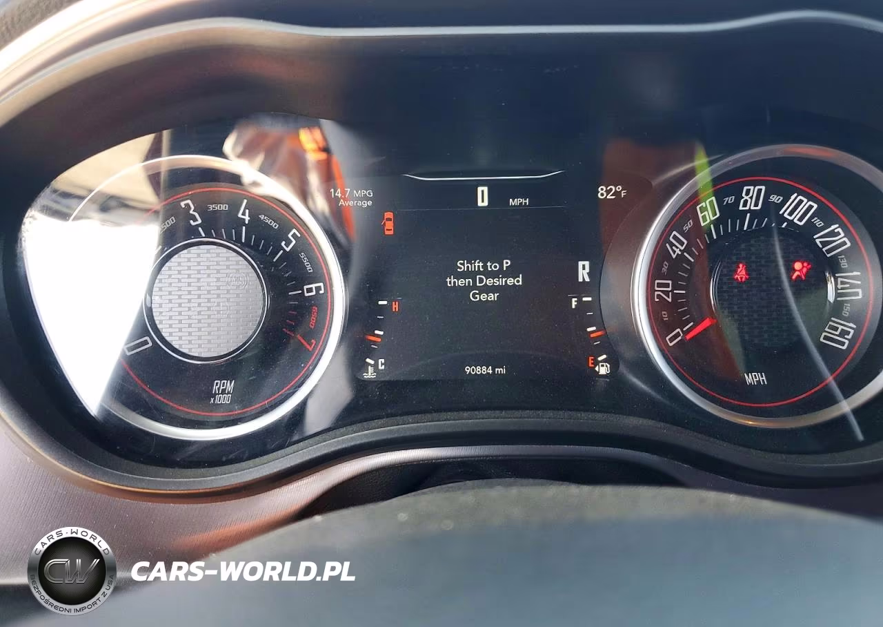 2019 Dodge Challenger VIN:2C3CDZGG5KH759920 - 9