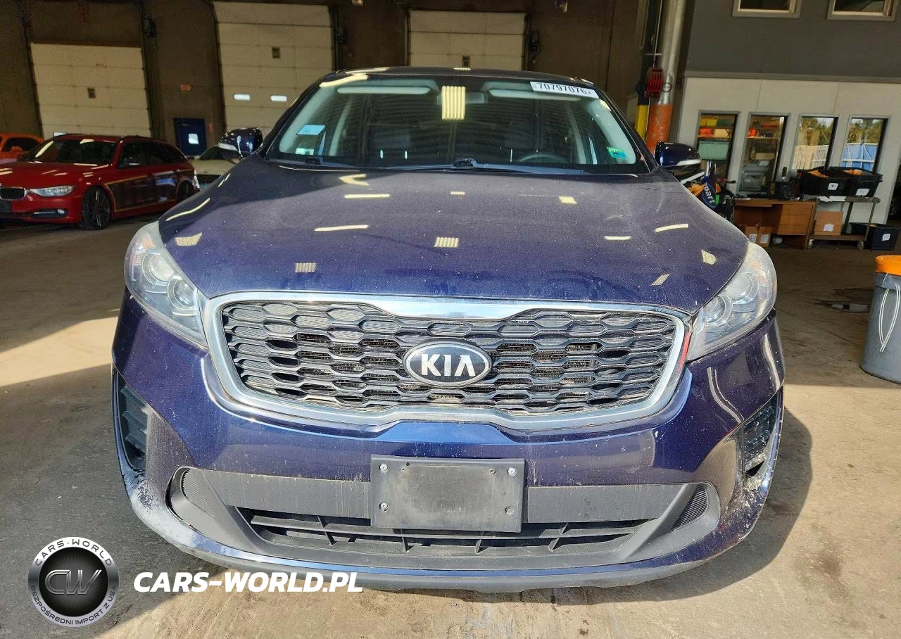 2020 Kia Sorento S VIN:5XYPG4A58LG616247 - 5