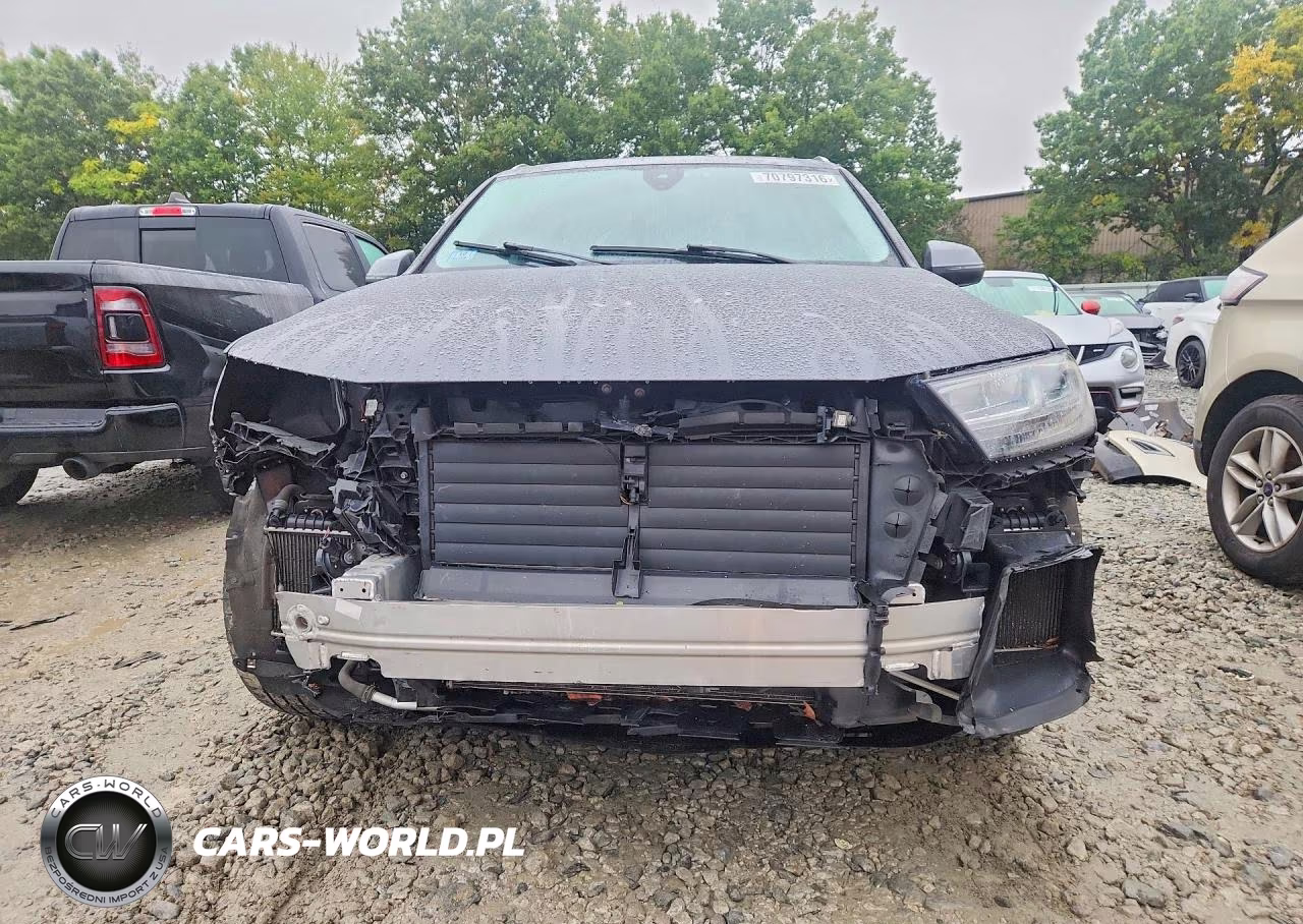 2019 Audi Q7 Premium Plus VIN:WA1LAAF75KD036843 - 5