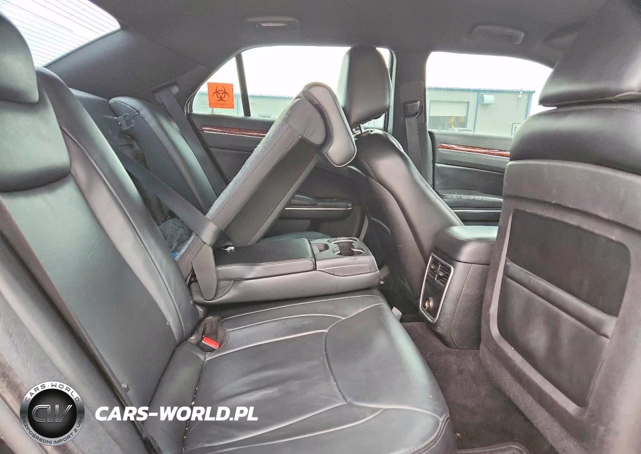 2014 Chrysler 300 VIN:2C3CCAAG4EH217760 - 10