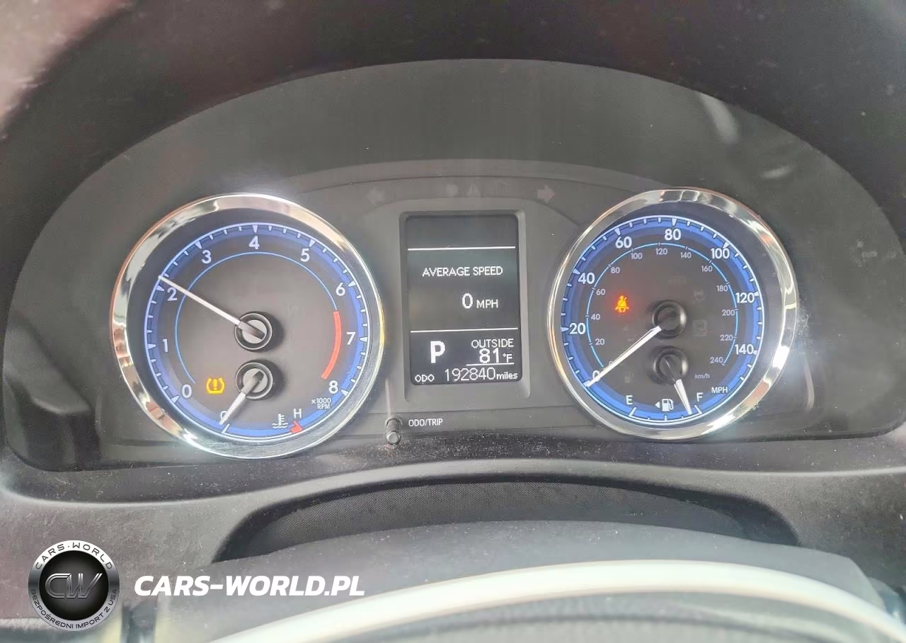 2018 Toyota Corolla Le VIN:5YFBURHEXJP756217 - 9