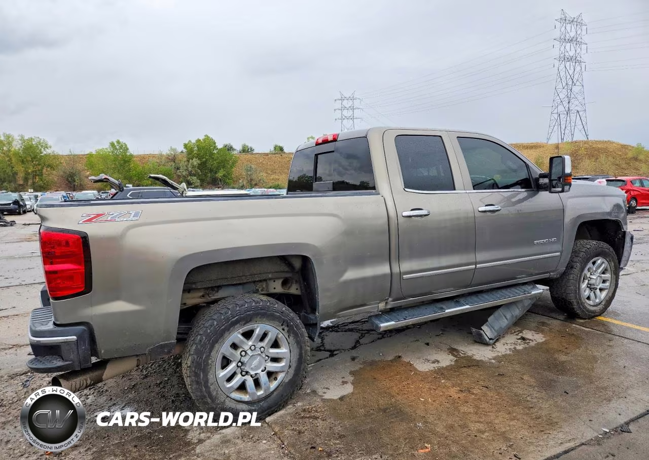 2017 Chevrolet Silverado K2500 Heavy Duty Ltz VIN:1GC2KWEY9HZ200046 - 3