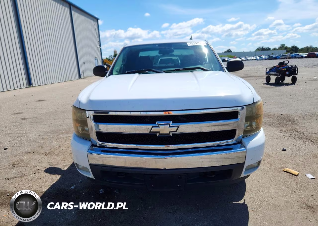 2008 Chevrolet Silverado C1500 VIN:2GCEC19J281290580 - 5