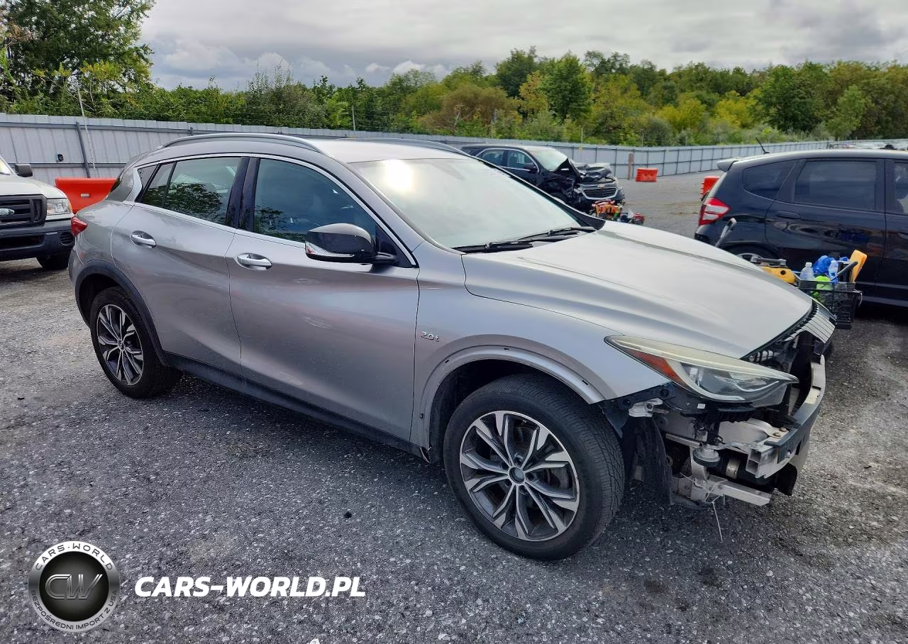 2018 Infiniti Qx30 Luxury VIN:SJKCH5CR7JA058015 - 4