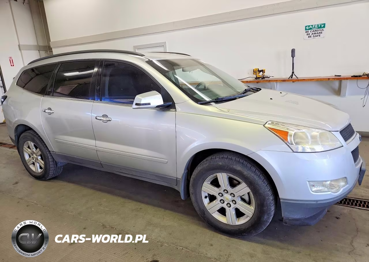 2012 Chevrolet Traverse VIN:1GNKVGED0CJ331777 - 4