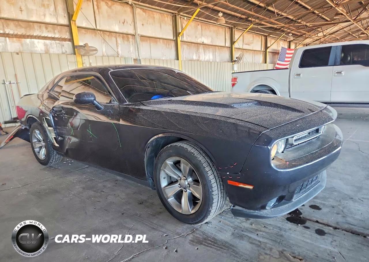 2019 Dodge Challenger Sxt VIN:2C3CDZAGXKH701813 - 4