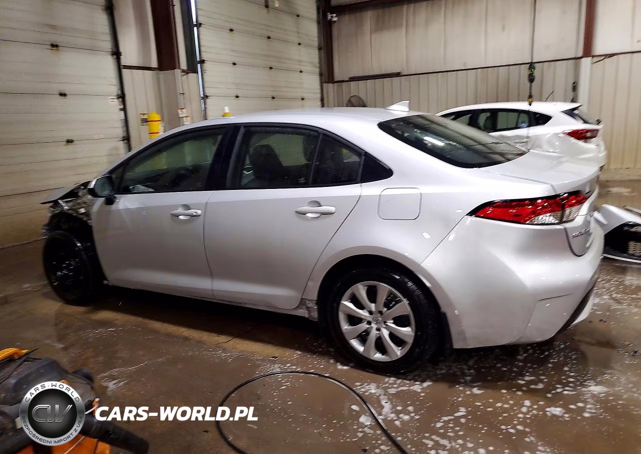 2022 Toyota Corolla Le VIN:5YFEPMAE2NP375596 - 2