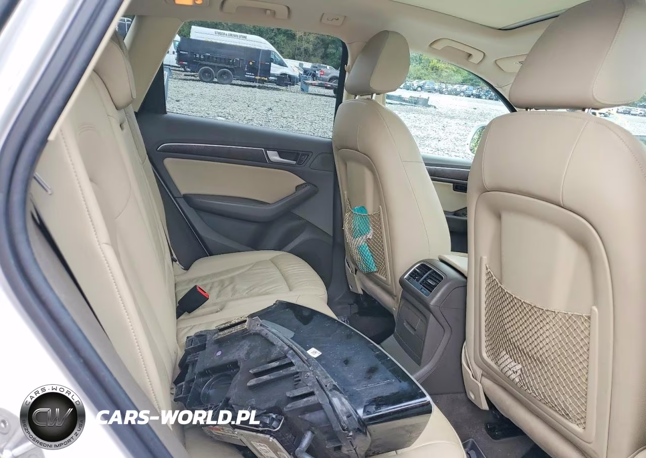 2015 Audi Q5 Premium Plus VIN:WA1LFAFP9FA113724 - 10