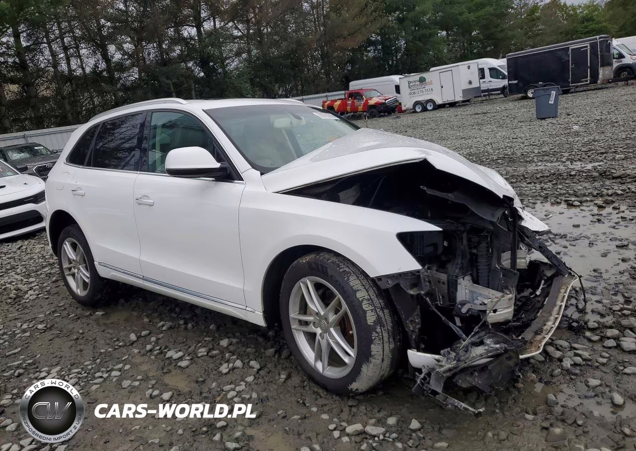 2015 Audi Q5 Premium Plus VIN:WA1LFAFP9FA113724 - 4