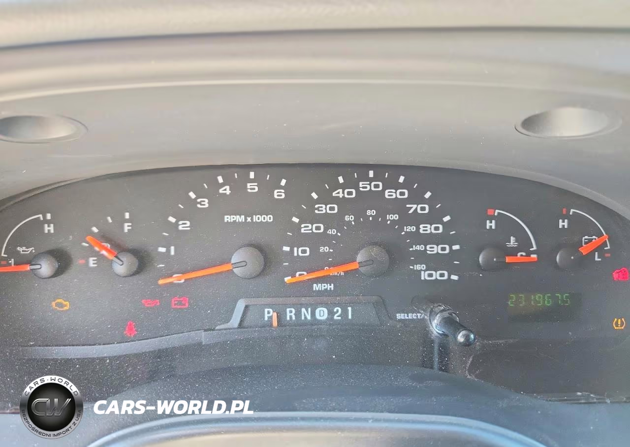 2008 Ford E150 Delivery Van VIN:1FTNE14W88DB02078 - 9