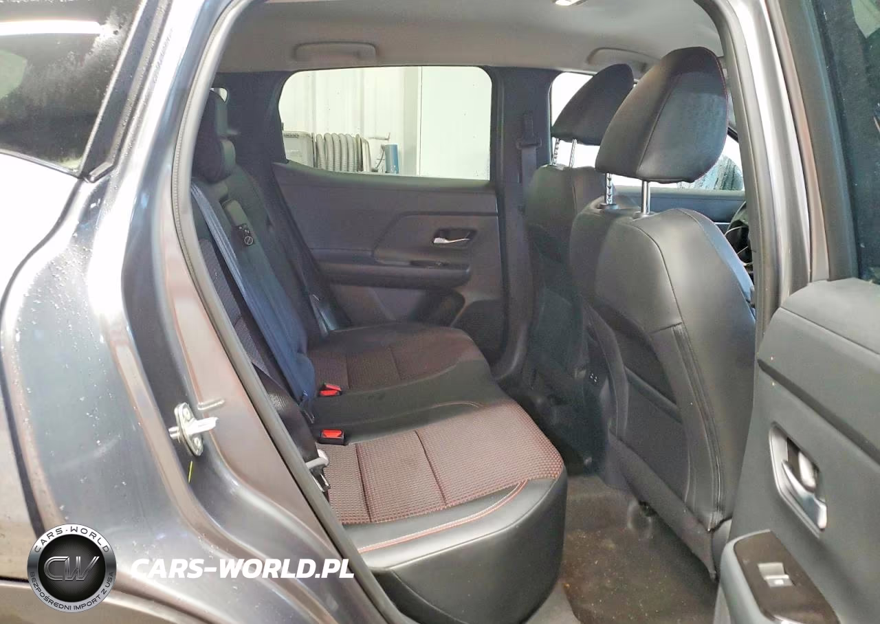 2026 Nissan Kicks Sr VIN:3N8AP6DA4TL372684 - 11