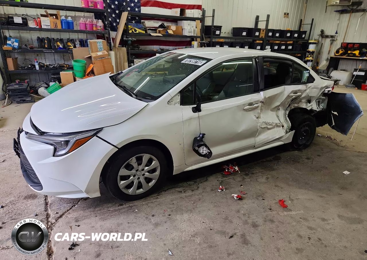 2024 Toyota Corolla Hybrid Le – zdjęcie 1 z 13