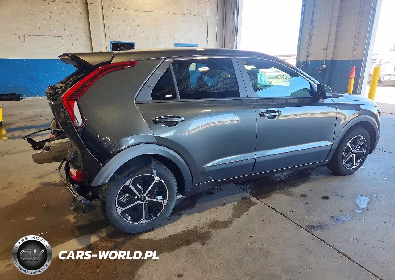 2026 Kia Niro Lx VIN:KNDCP3LE0T5336742 - 3