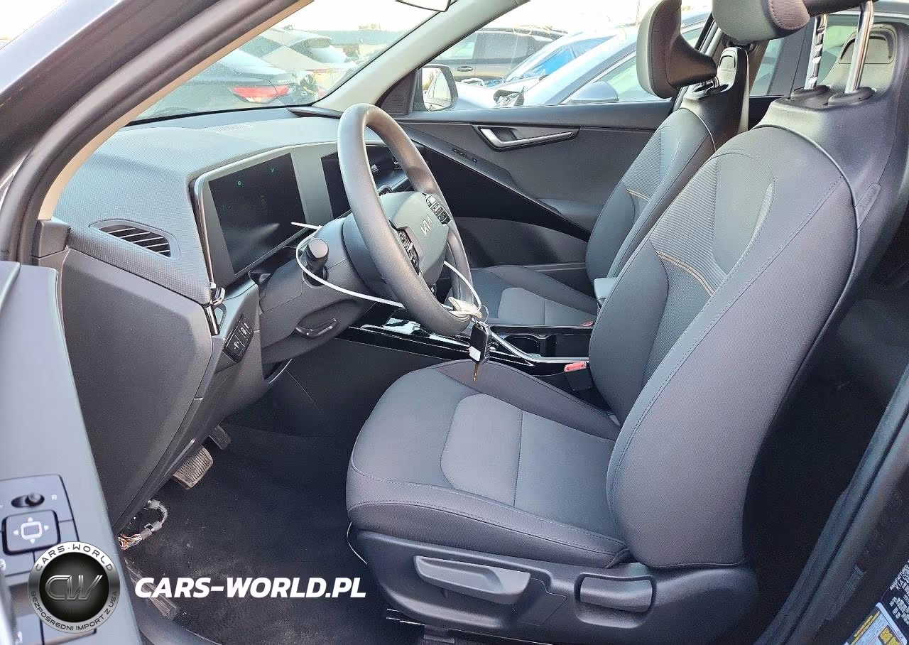 2026 Kia Niro Lx VIN:KNDCP3LE0T5336742 - 7