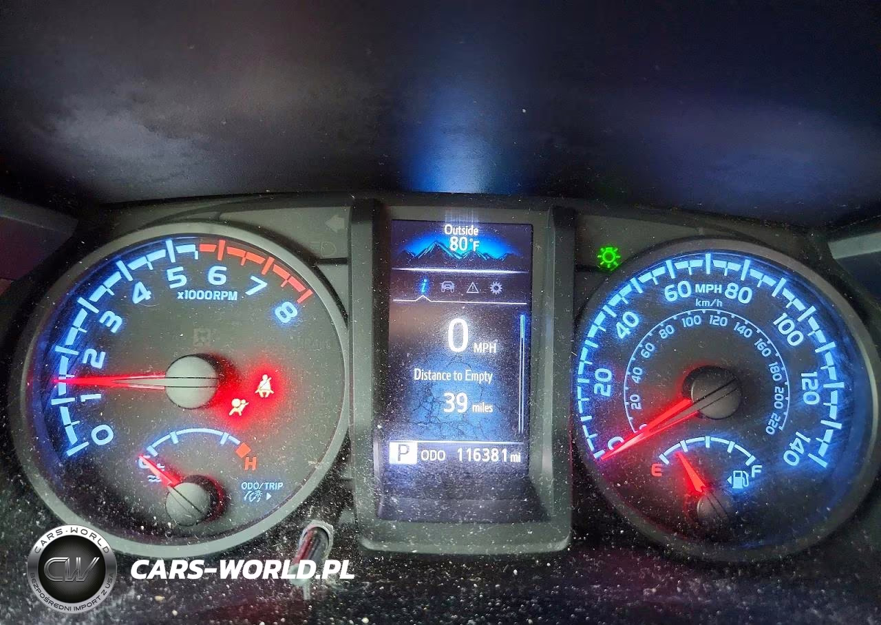 2022 Toyota Tacoma Sr VIN:3TYRX5GN5NT038317 - 9