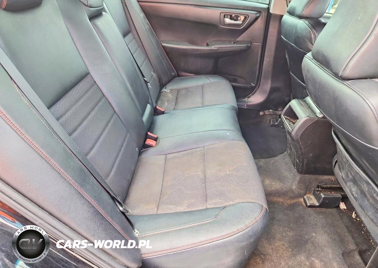 2017 Toyota Camry Se VIN:4T1BF1FK8HU726758 - 10