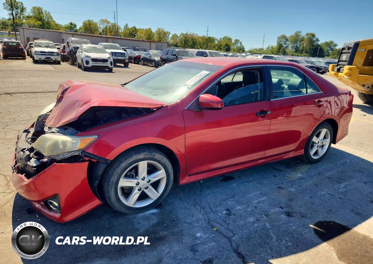 2013 Toyota Camry Se – zdjęcie 1 z 12