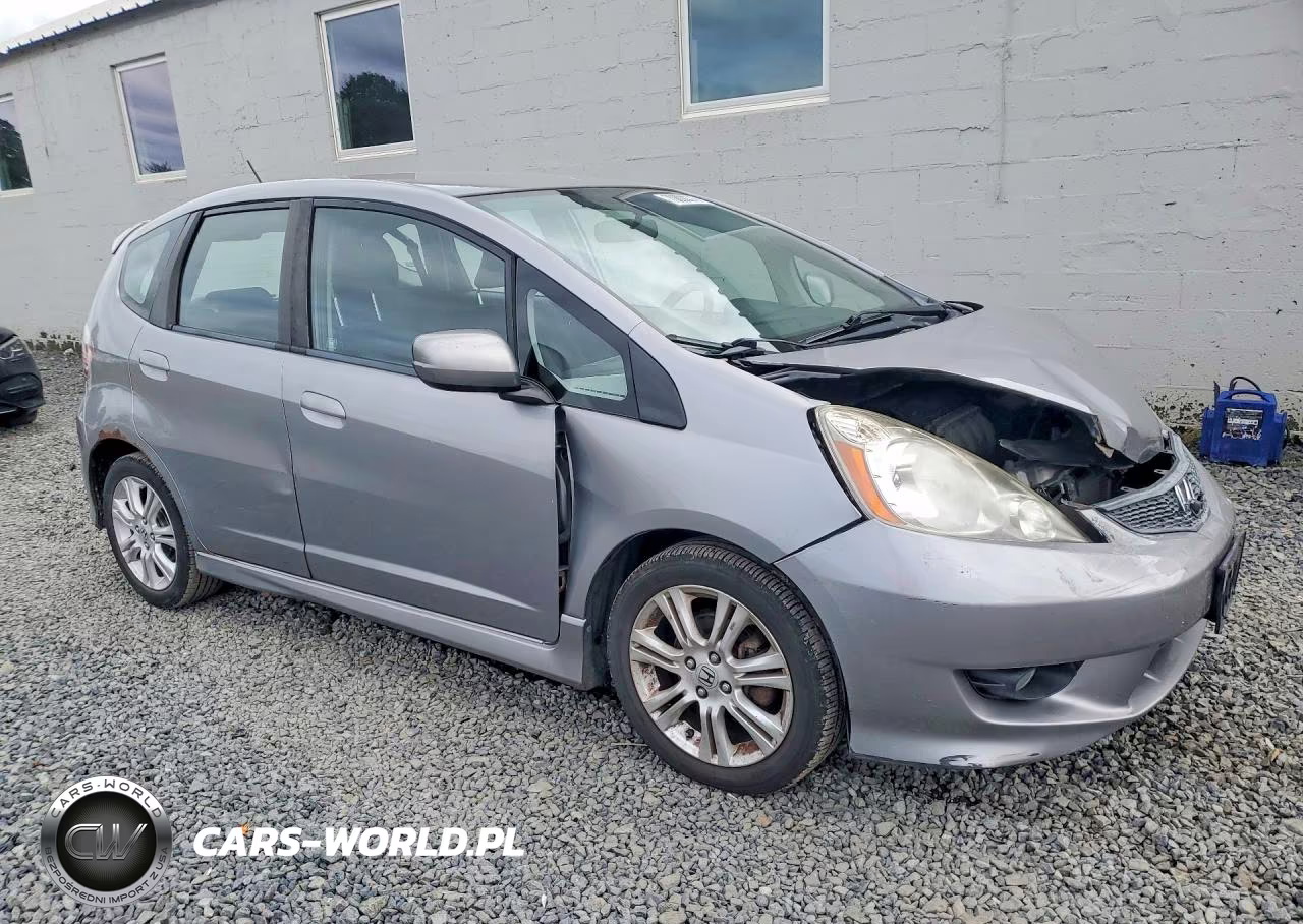 2009 Honda Fit Sport VIN:JHMGE88459S018404 - 4