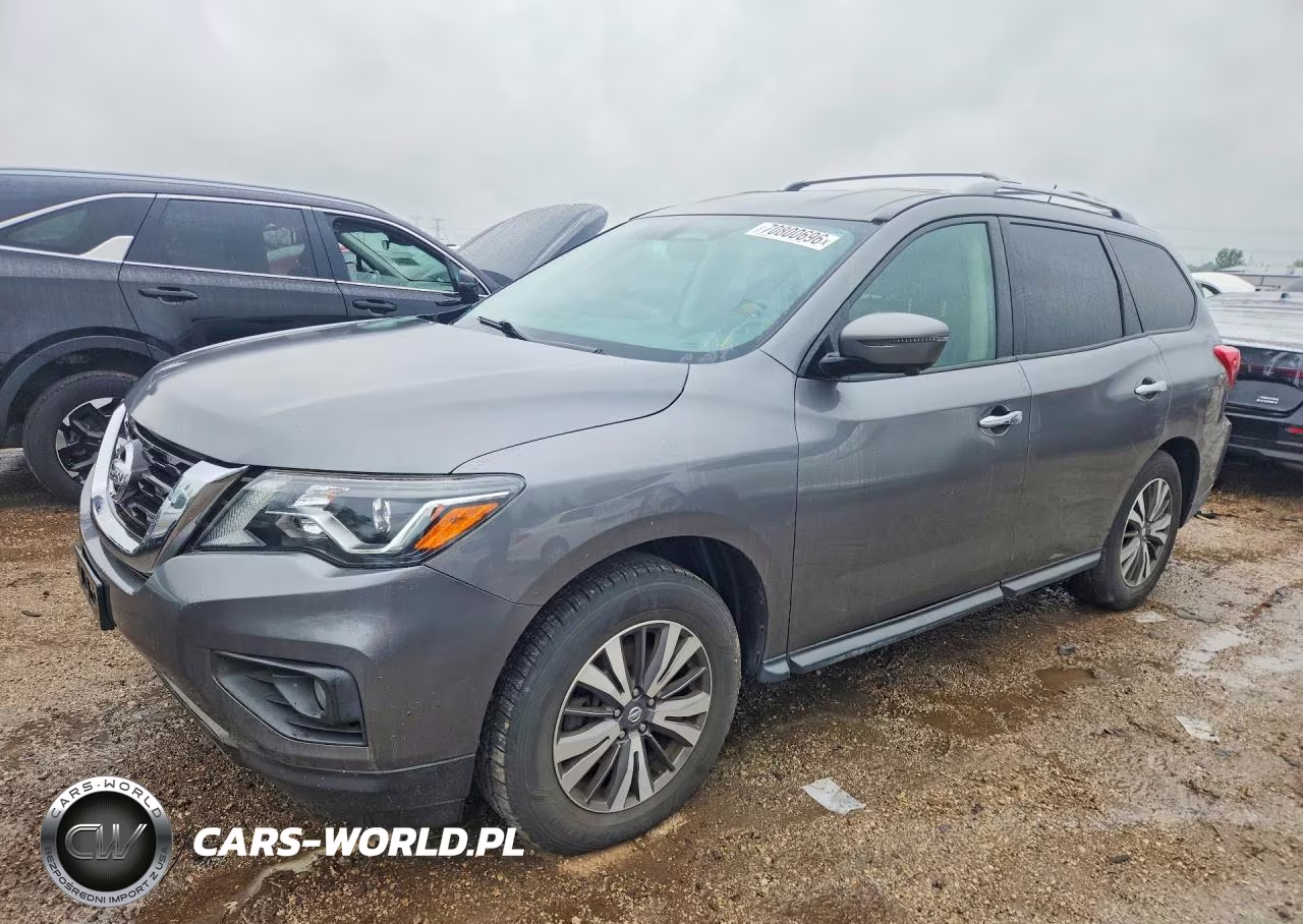 2017 Nissan Pathfinder S