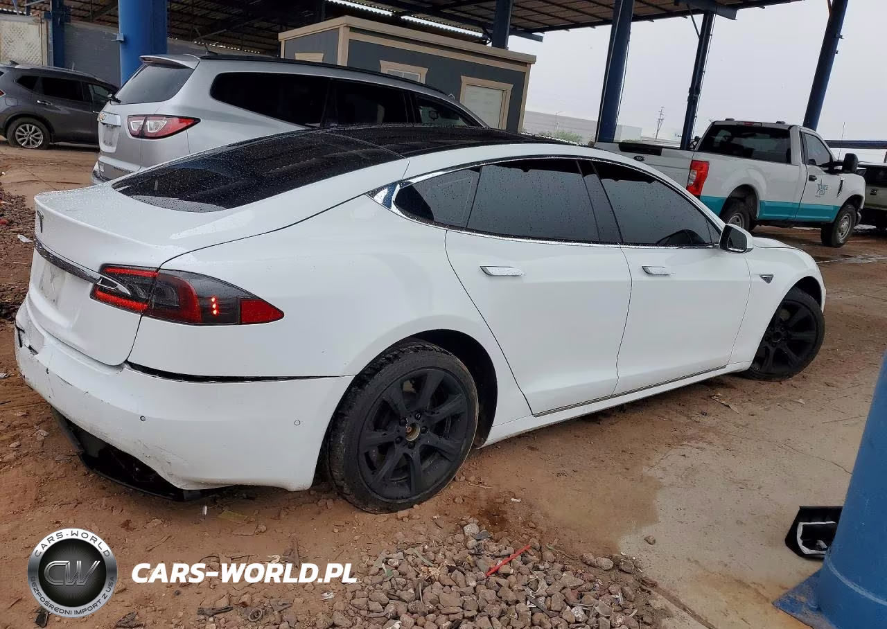 2016 Tesla Model S VIN:5YJSA1E14GF150010 - 3