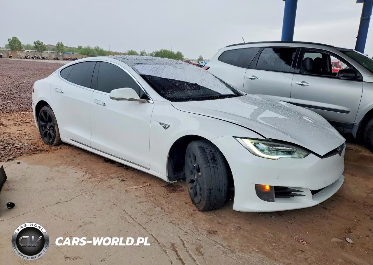 2016 Tesla Model S VIN:5YJSA1E14GF150010 - 4