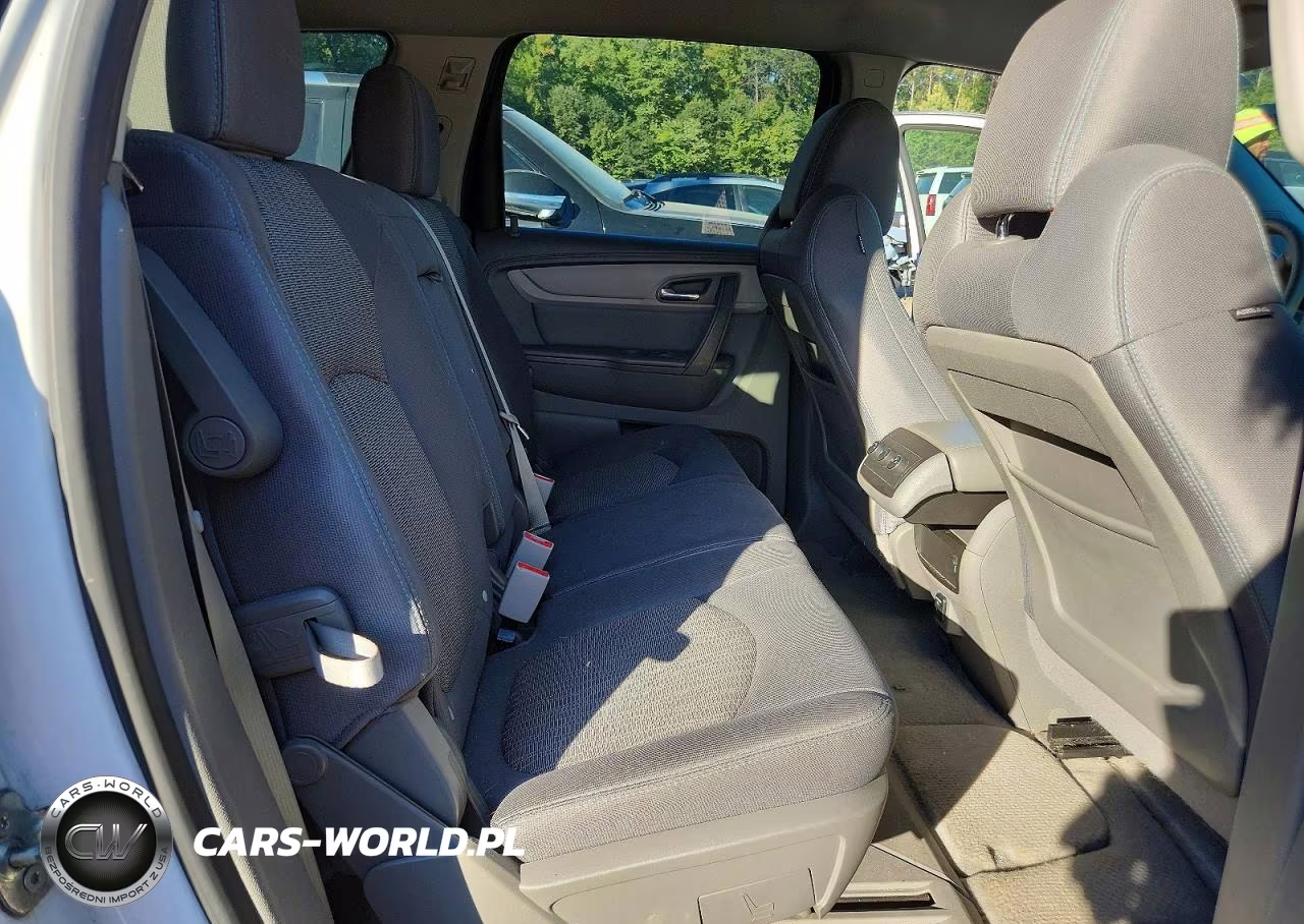 2016 Chevrolet Traverse Ls VIN:1GNKRFKD6GJ175236 - 11