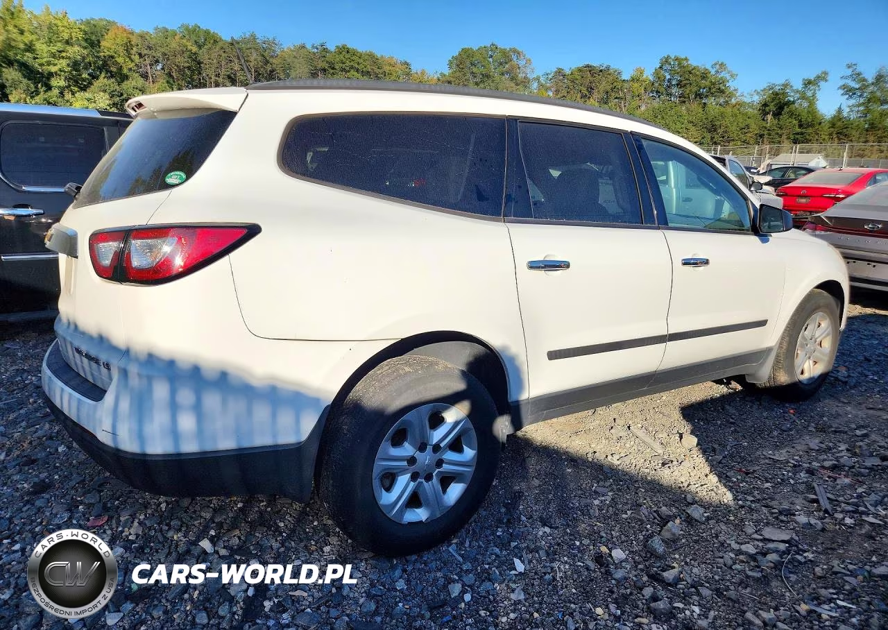 2016 Chevrolet Traverse Ls VIN:1GNKRFKD6GJ175236 - 3