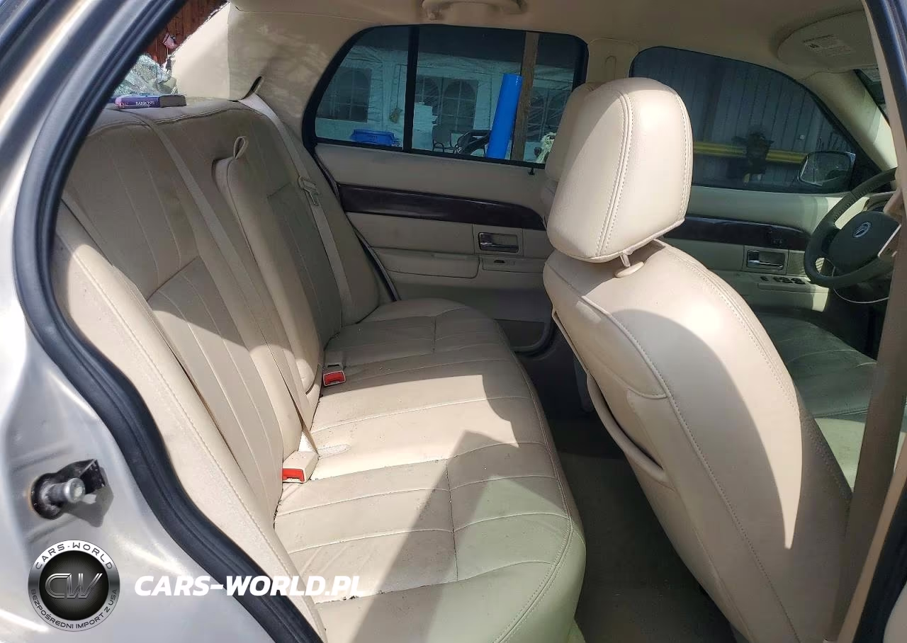2007 Mercury Grand Marquis Ls VIN:2MEFM75V87X637515 - 10
