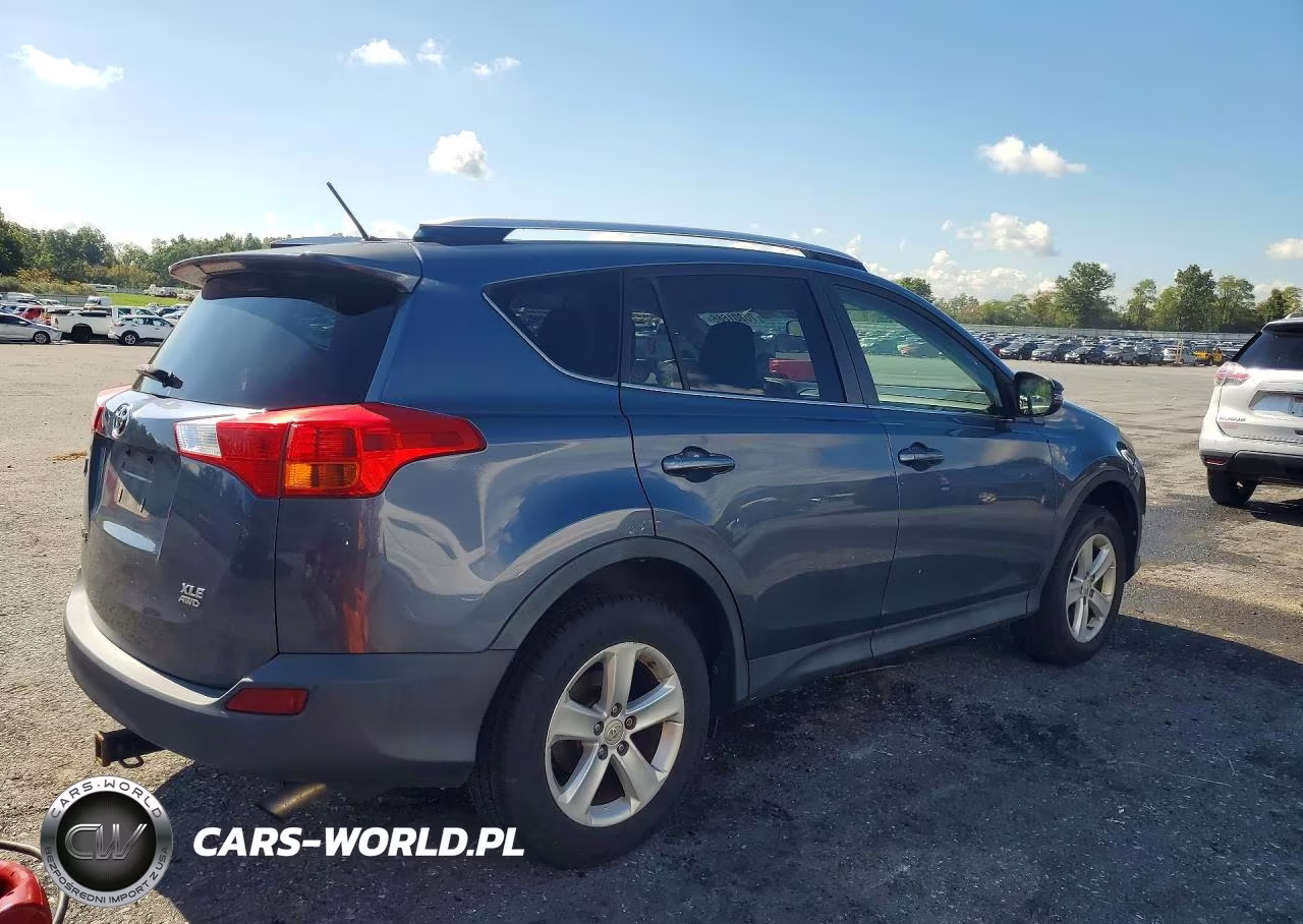 2013 Toyota Rav4 Xle VIN:JTMRFREV5D5026679 - 3