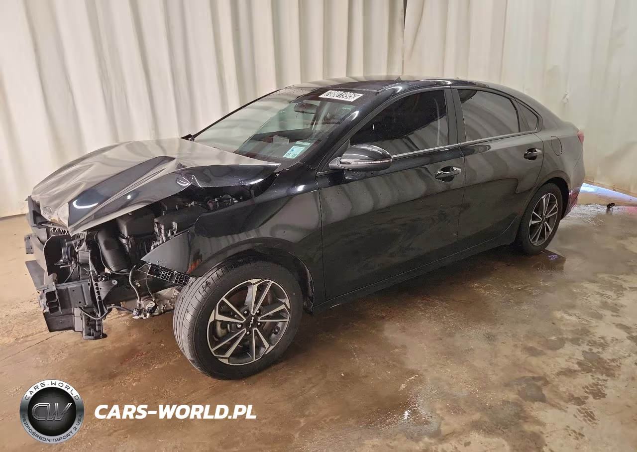 2023 Kia Forte Lx