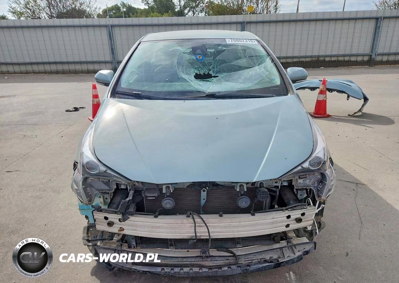 2018 Toyota Prius Two VIN:JTDKBRFU5J3076315 - 5