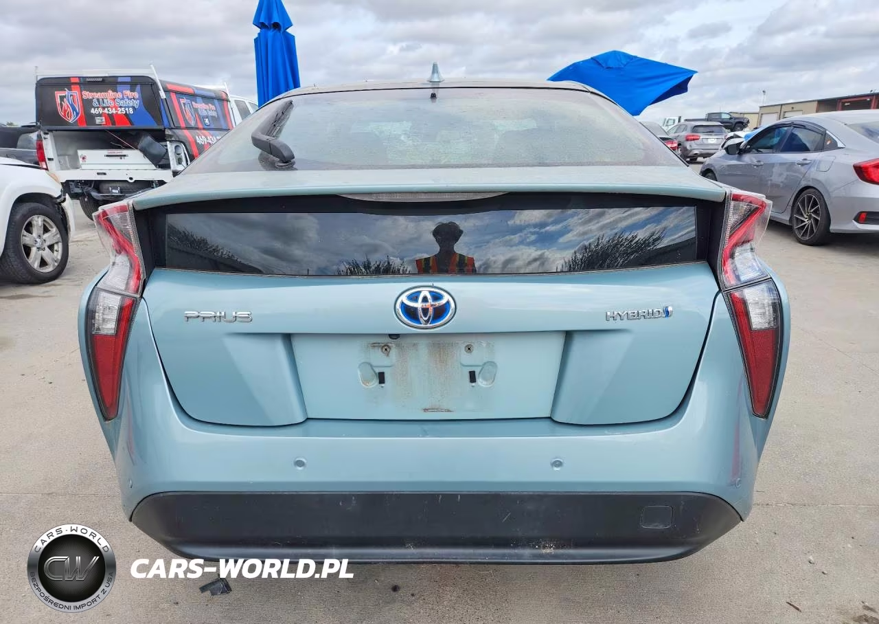 2018 Toyota Prius Two VIN:JTDKBRFU5J3076315 - 6