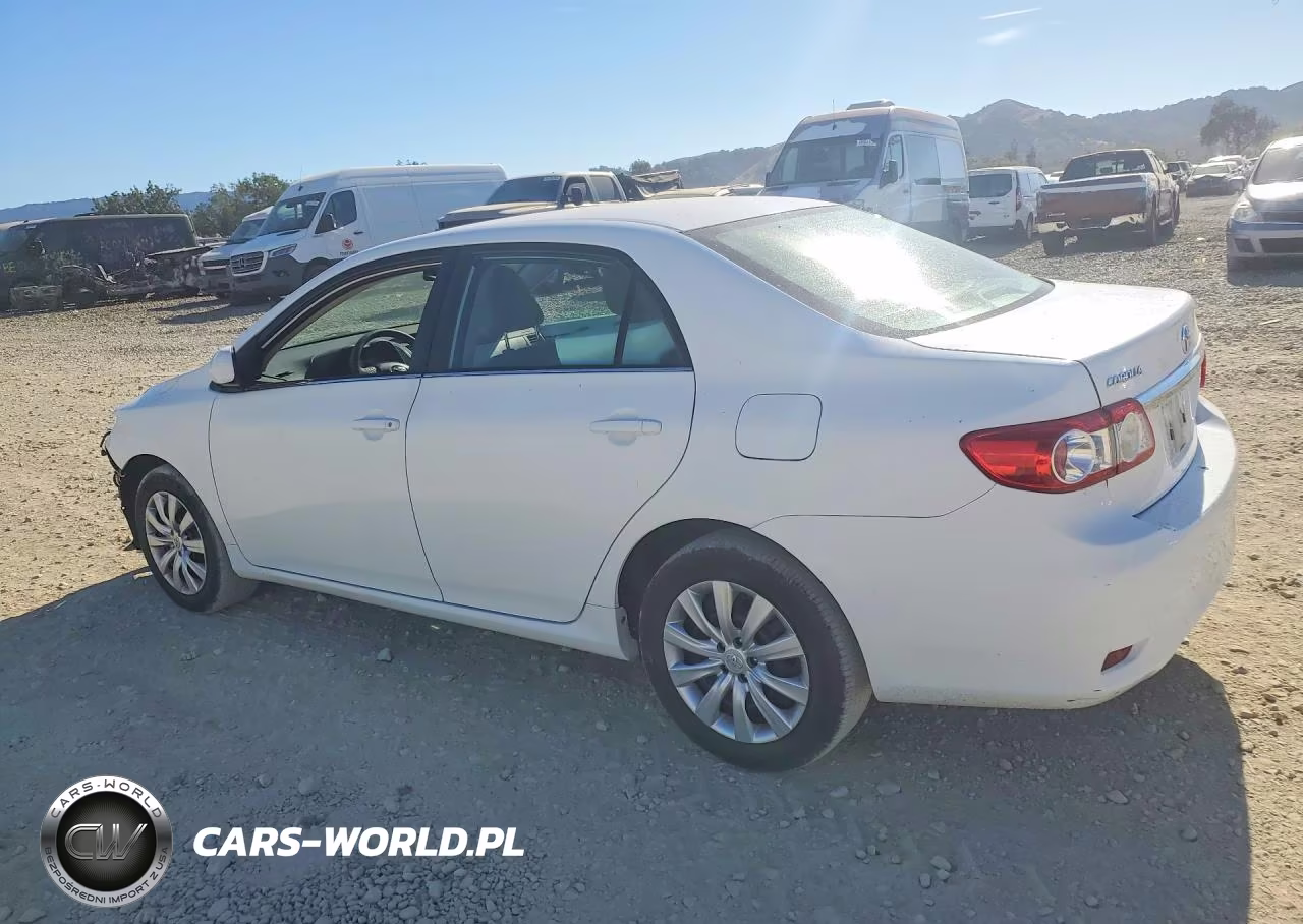 2013 Toyota Corolla Le VIN:2T1BU4EE4DC085056 - 2