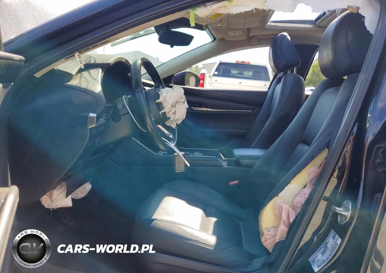 2023 Mazda 3 Preferred VIN:3MZBPACM4PM359820 - 7