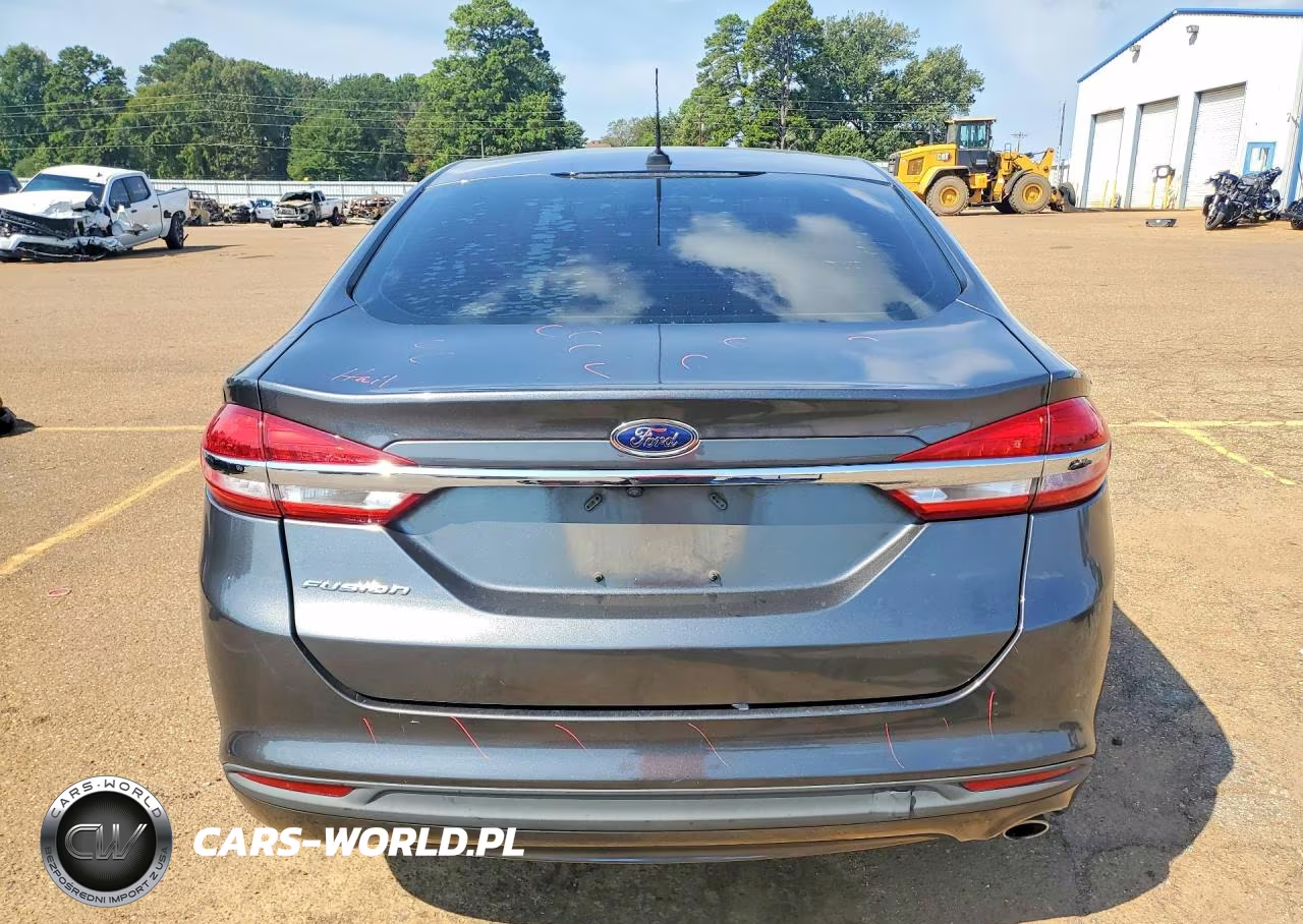 2017 Ford Fusion S VIN:3FA6P0G71HR274186 - 6