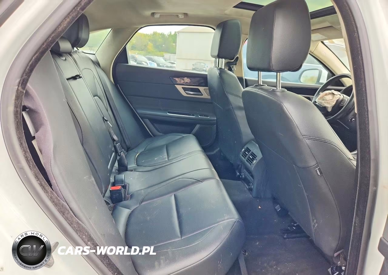 2019 Jaguar Xf Premium VIN:SAJBD4FX9KCY78845 - 10