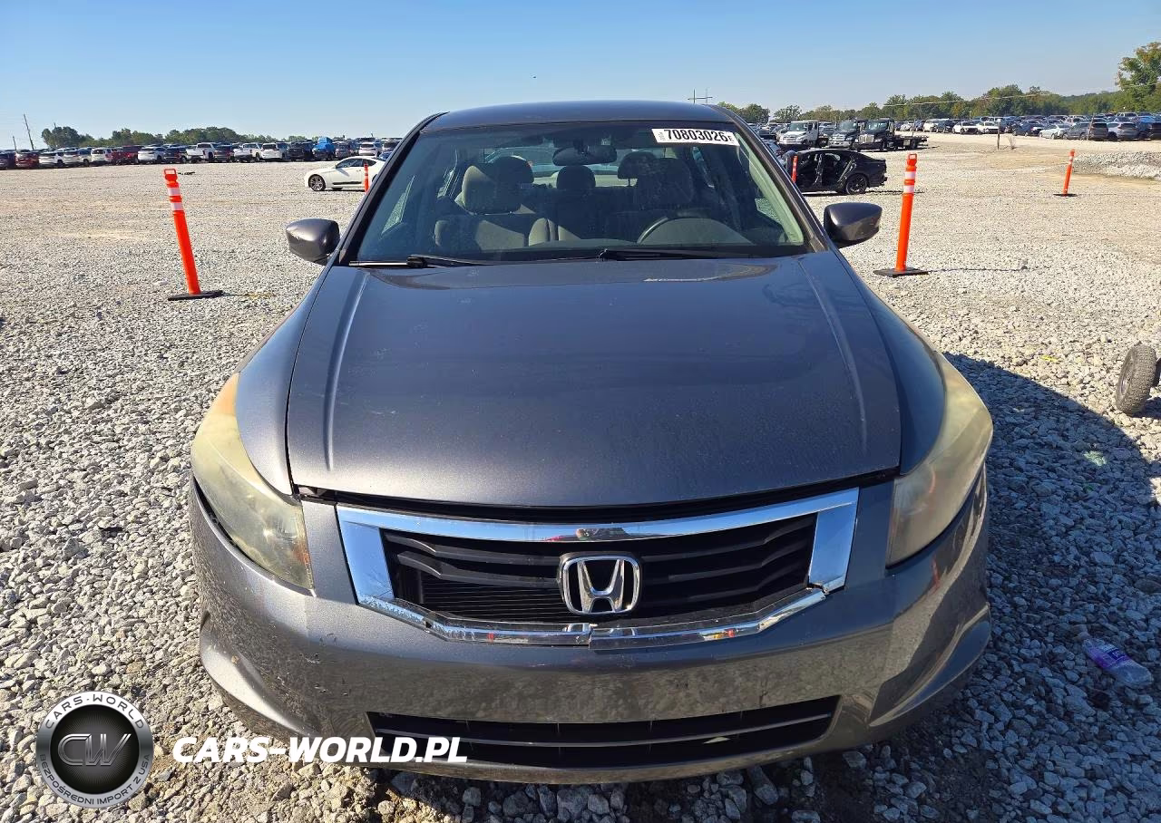 2010 Honda Accord Lx VIN:1HGCP2F3XAA120892 - 5