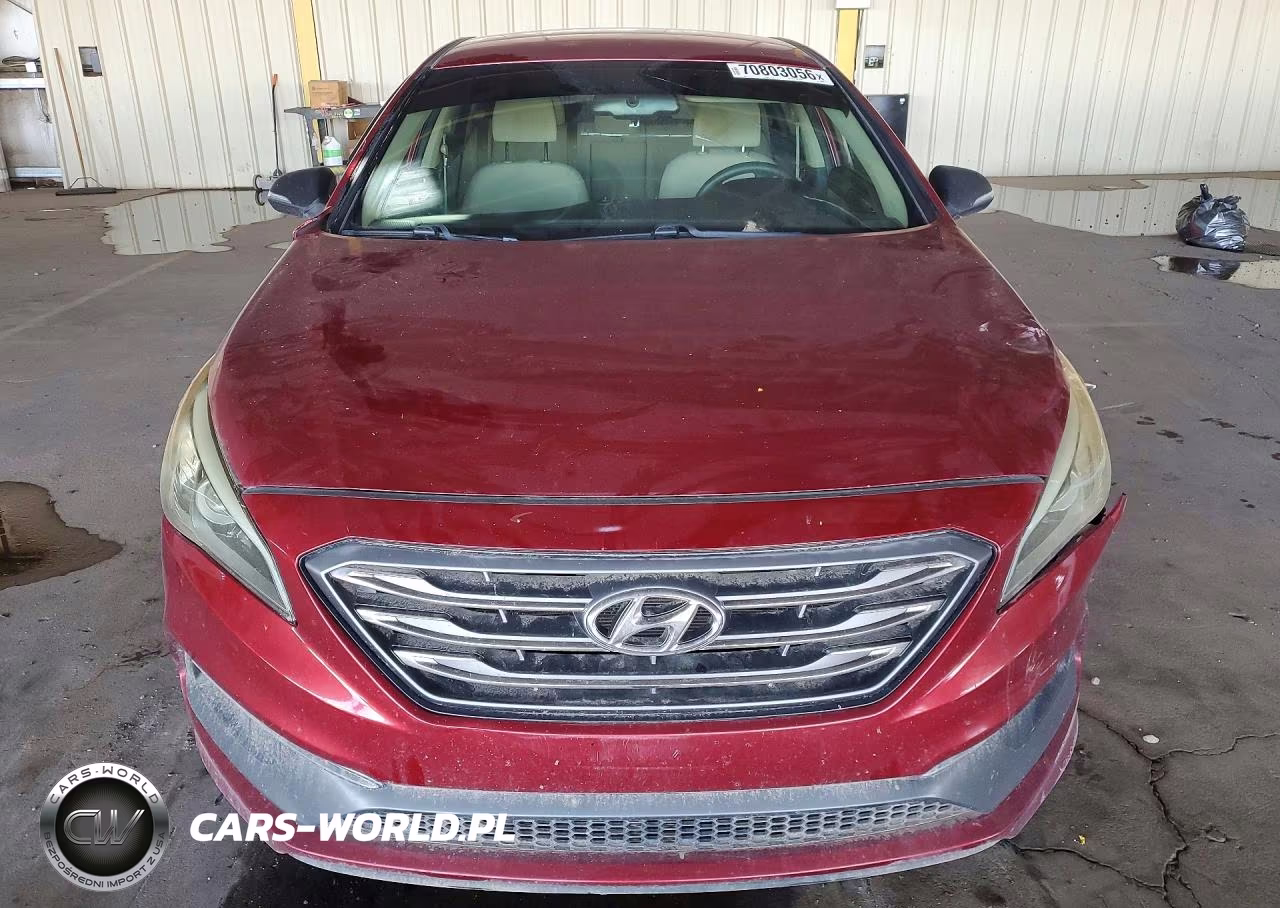 2016 Hyundai Sonata Sport VIN:5NPE34AF6GH326065 - 5