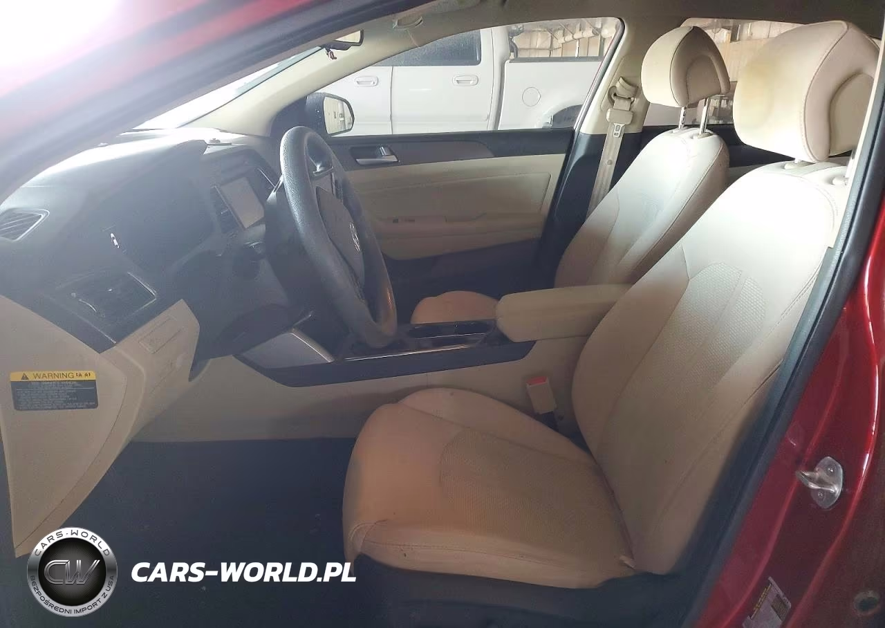 2016 Hyundai Sonata Sport VIN:5NPE34AF6GH326065 - 7