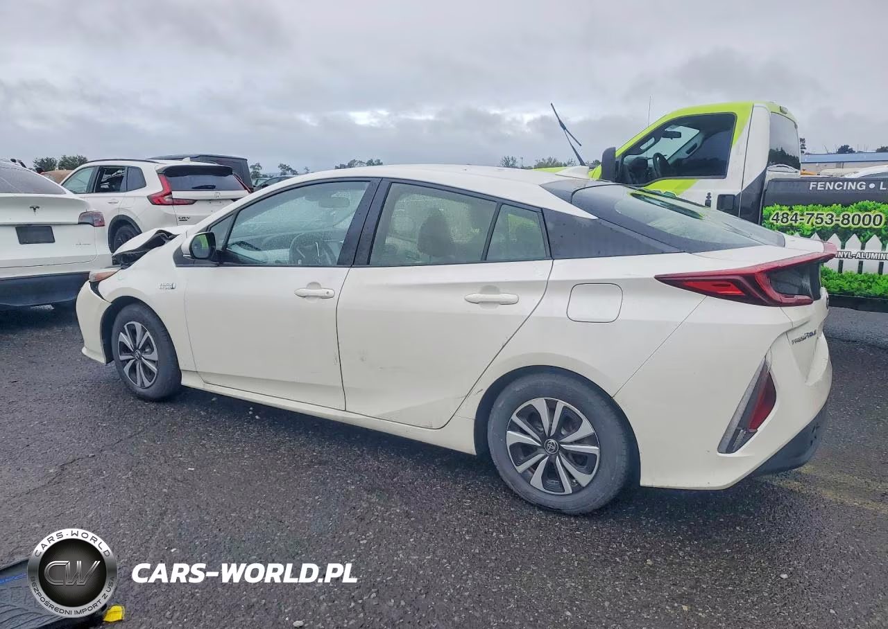 2018 Toyota Prius Prime Premium VIN:JTDKARFP9J3101990 - 2
